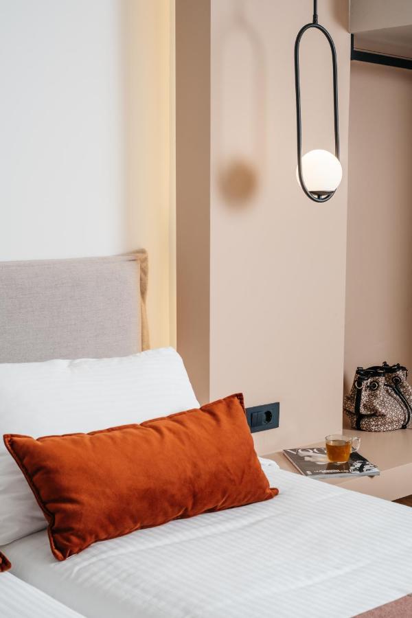 The City Hotel & Suites (Adults Only) Rethymno Exteriör bild